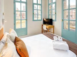 VTZ The Orus Factory Hotel - Parking Muy Económico、サラゴサのホテル