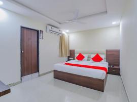 Hotel O Greenwood, hotel en Ahmedabad