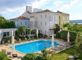 Hotel Manora