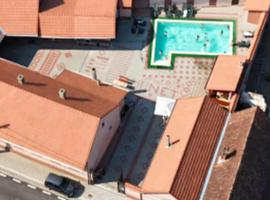 Pensiunea La Nety, hotel in Bozovici