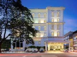 The Avenue Center Hotel