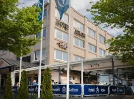 Hotel Adlon