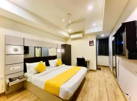 Majesta Stay at Hotel Royal Saffron - Kirti Nagar