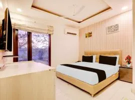 Townhouse Oak T Block Sector 24