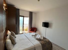 Small Beach Hotel, Hotel in Bodrum