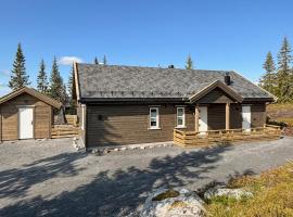 Stunning Home In Sjusjøen With Sauna, hotel in Sjusjøen