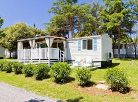Foto do Hotel: Quality Mobile Homes in Camping Kazela