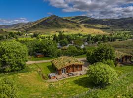 Finest Retreats - Cragdhu Log Cabin, ξενοδοχείο σε Glenshee