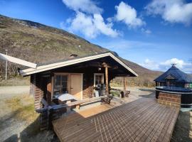 Cabin Pikku Saana, hotel in Kilpisjärvi
