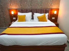 Hotel Relax Suites FNG Expresway 63 Noida