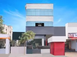 Super Collection O Chandan Nagar Kharadi formerly Kharadi INN