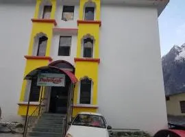 Hotel Dwarikesh Badrinath