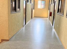 RAGANT Hotel, hotel v destinaci Cape Coast