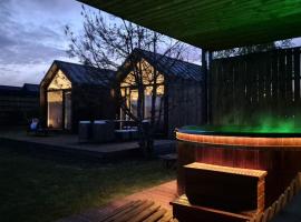 Domki Wilków z widokiem na Łysicę, hotell sihtkohas Wilków