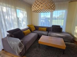 Rukki puhkemaja, Hotel in Kõiguste