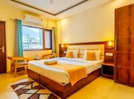 The Shore Travelista