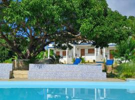 Mango Eden Hotel, hotel en Nosy Be