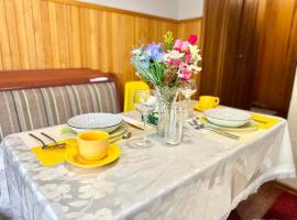 Уютный уголок рядом с ЦУМом и ГУМом 1, hotel v destinaci Biškek