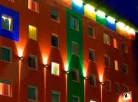 1st Creatif Hotel Elephant, hotel en Múnich