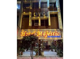 Hotel Majestic, ξενοδοχείο σε Τσαντιγκάρ