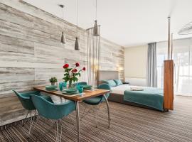 HoliApart in No 1 - luxury apartments, beautiful area, hotel in Krynica Morska