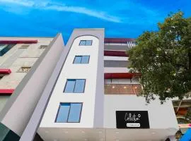 Collection O Indore Gandhi Hall