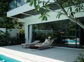 Argo Pattaya Resort and Villas