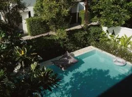 Argo Pattaya Resort and Villas