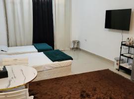 Muscat Airport Guesthouse All Private Ensuite Rooms, Hotel in Maskat