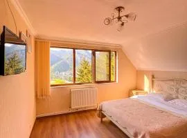 Hotel forest echo
