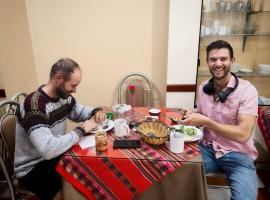 Sunrise Guest House, hotel in Huaraz