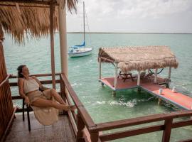 Seven Blue House Village & Lodge, hotel sa Bacalar