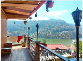 HOTEL V-I-N-A-Y-A-K NEAR NAINI LAKE - Hotel At Prime Location Spacious Room - The Best Hotel With A Lake View Hotel In Nainital