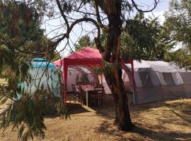 Nuraghe Ruiu Villaggio Tende Attrezzate, hotel in Norbello