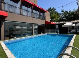 Wolf Of The City Hotel & Spa