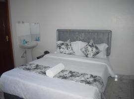 24 Saba, ξενοδοχείο σε Kitui