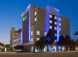 Holiday Inn Express Fort Lauderdale Airport South by IHG