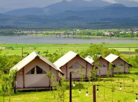 Glamping Salty Garden，位于Mlashe的酒店