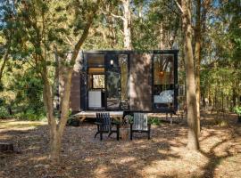Manna Gum Retreat by Tiny Away, hotell sihtkohas Allansford