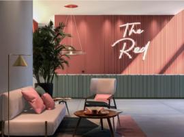 The Red Residence North Coast Egypt, ξενοδοχείο σε Mājid Abū Zayd