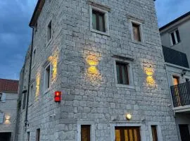Rooms Malo more Trogir