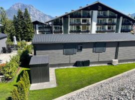 Premium Chalet A, hotell sihtkohas Ebenzweier