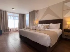 Andari Hoteles