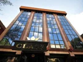 Class Hotel