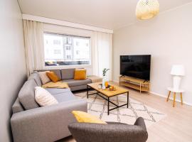 Come in! "Pirkanportti" In the heart of Tampere next to the railway station for 9 people!, hotel in Tampere