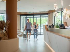 Hotel Marina Port, hotel in Balatonkenese