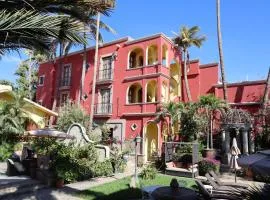 Collection O Casa Bella Hotel Boutique, Cabo San Lucas