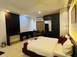 Luxebay