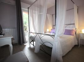 A picture of the hotel: B&B Ai Tre Archi