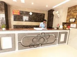 HOTEL CORPORATE PALACE Near Terminal 3 WITH- FREE AIRPORT PICKUP and DROP